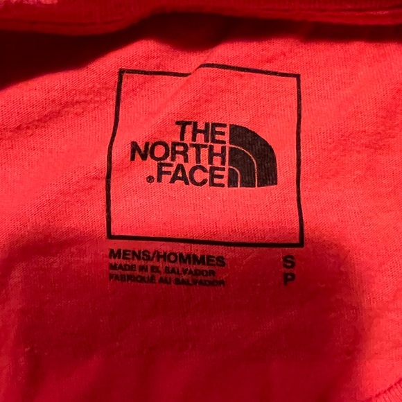 North Face | Classic Blue on Red Graphic | men’s S - Picture 3 of 3